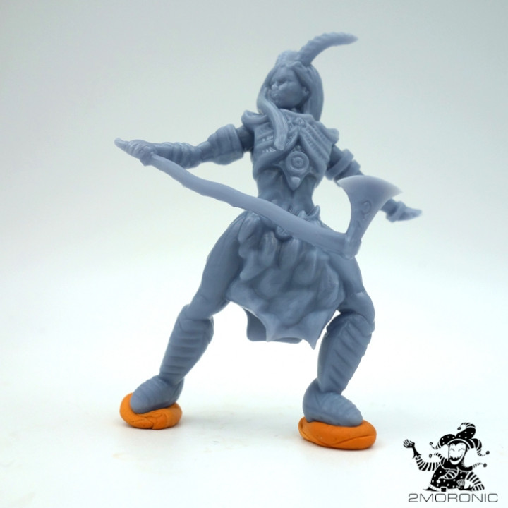 Satyra of the Axe – Large Fey Half-Giant (2 inch/50 mm base, 3 inch/75 mm height miniature) image