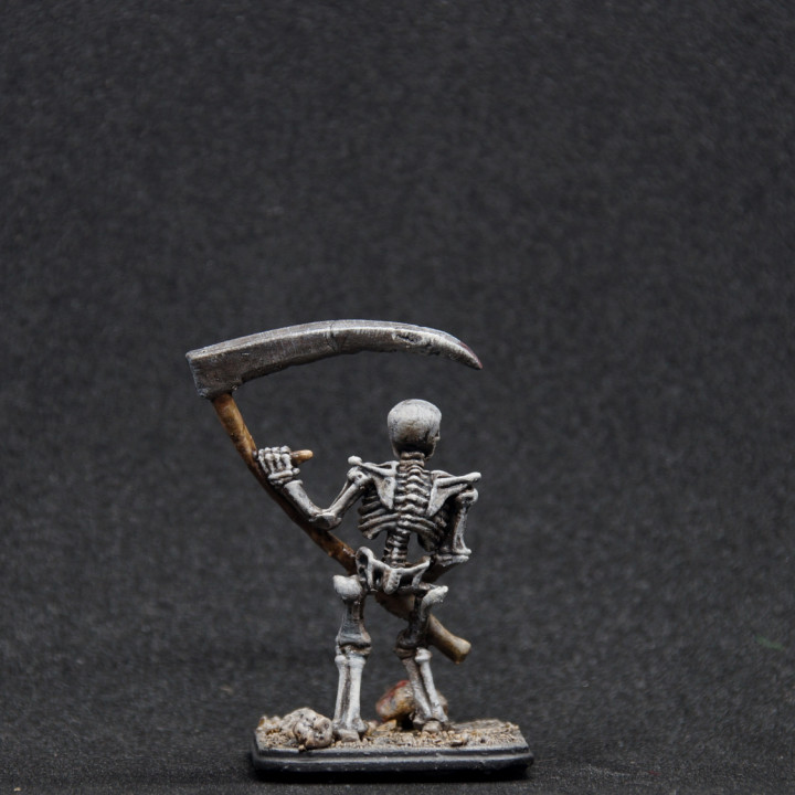 HeroQuest skeleton resculpt image