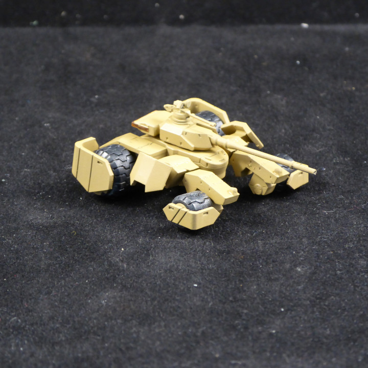 3D Printable 1/144 MAJ-V34 Jiachong gundam 00 by stephen