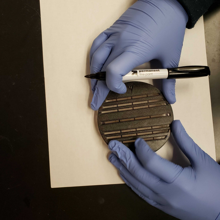 3D Printable Grid Layout Petri Dish Stencils by Robert