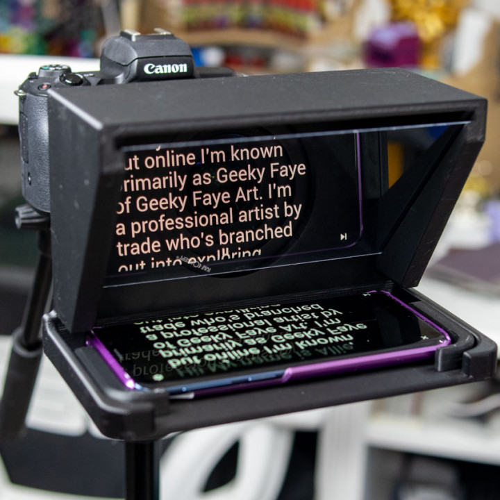 Camera Lens Mounted Teleprompter image