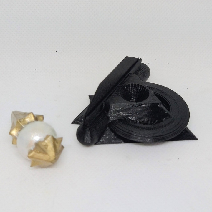Kyber Crystal Ring Stand with Card Slot image