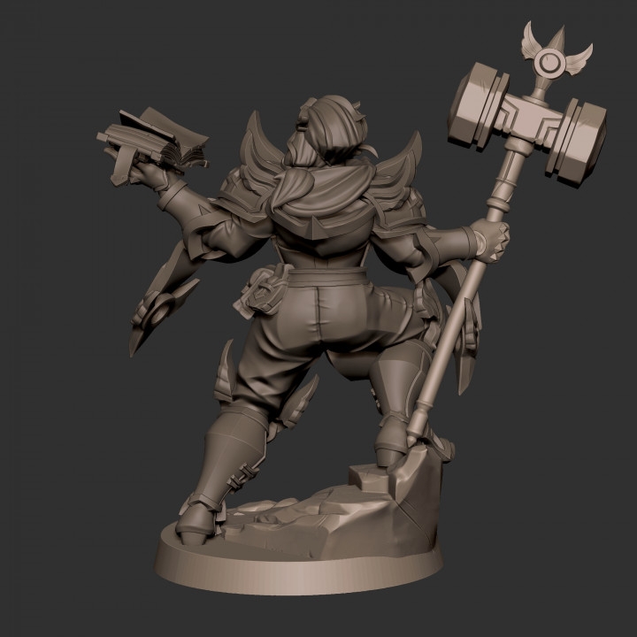 Loretta Hammerlift, the Chunky Cleric image