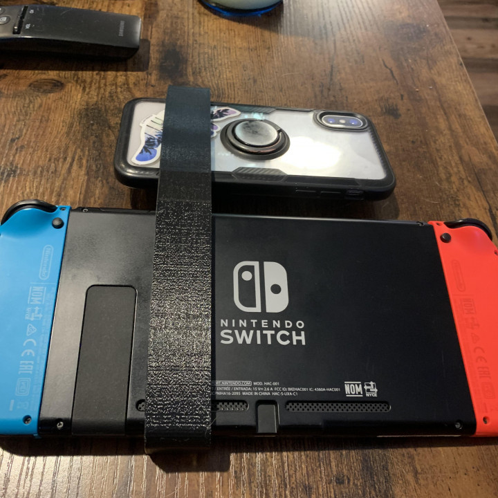 phone mount for switch image