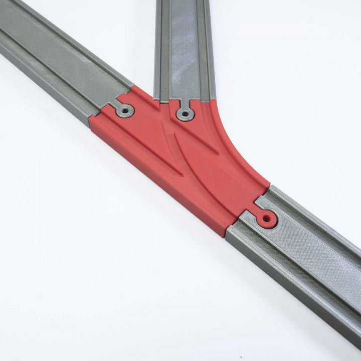 Short Curved Switching Track - P2 image