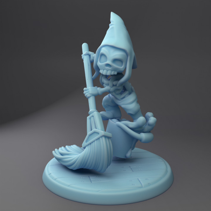 Moppy the undead gnome image