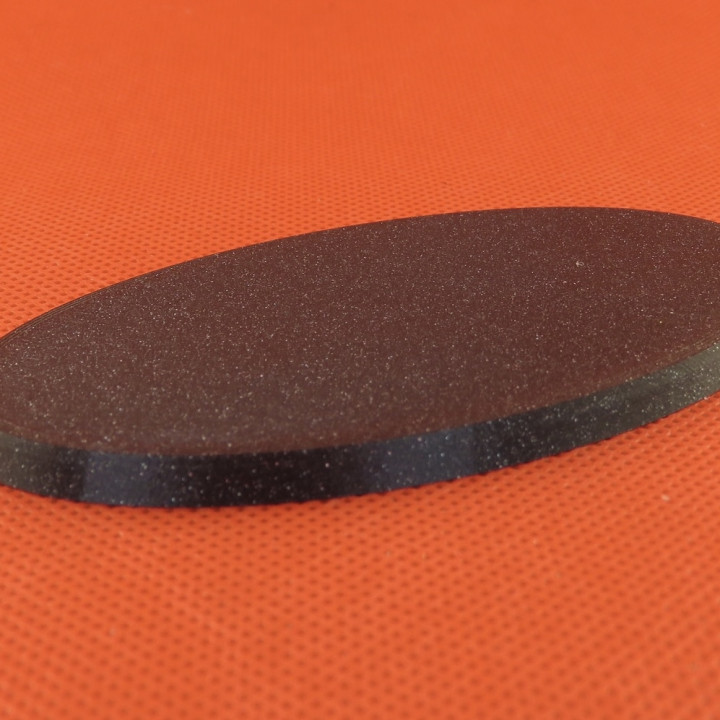 105x70mm oval base (magnetic) image