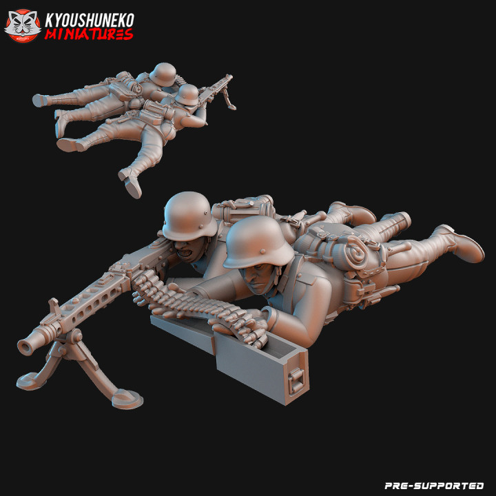 German Machine Gun Team ww2