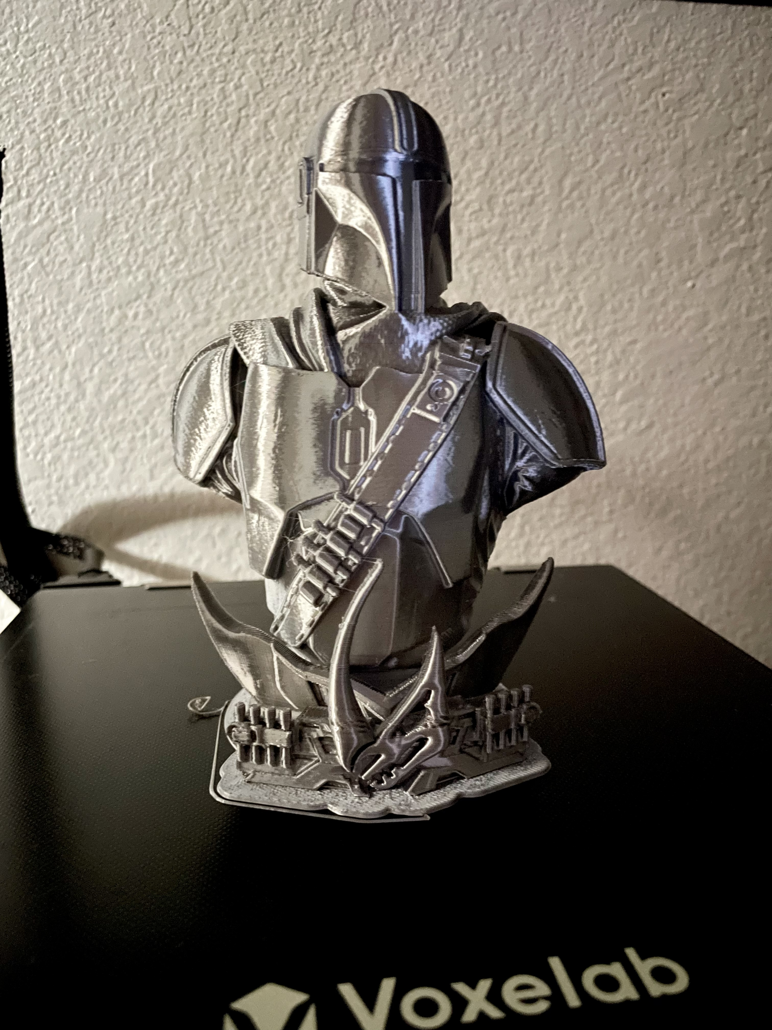 3D Print of Mandalorian Bust - Star Wars 3D Models - Support Free