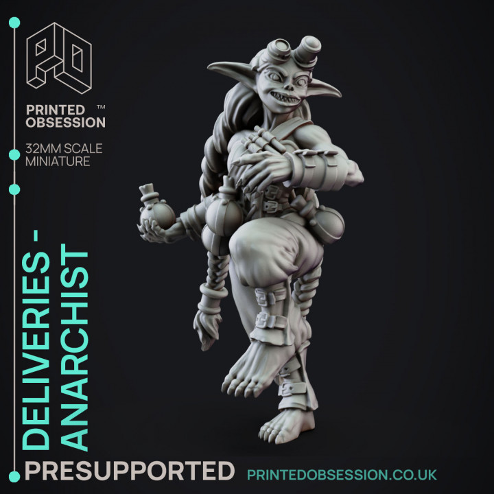 Deliveries - Goblin Anarchist - Potion Thrower - PRESUPPORTED - 32mm scale image
