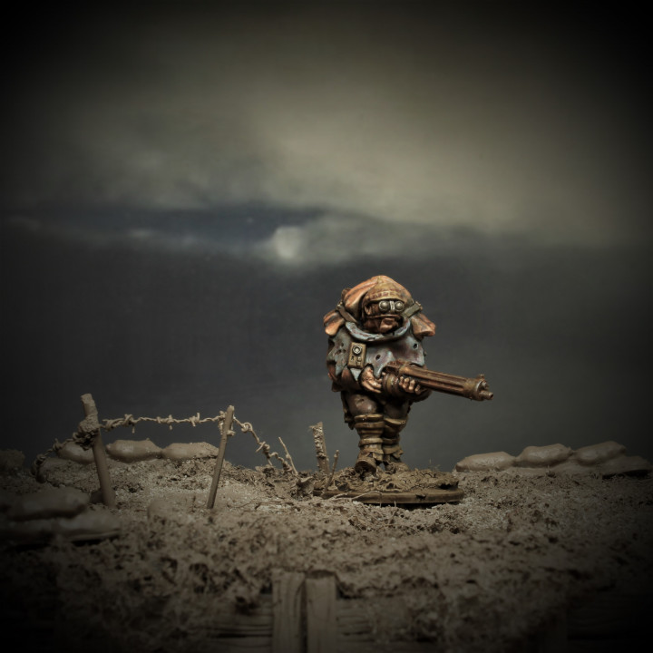 Last War Machine Gunner / Hugo Buzzsaw image