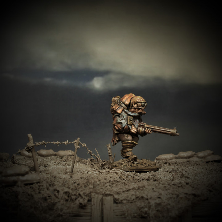 Last War Machine Gunner / Hugo Buzzsaw image