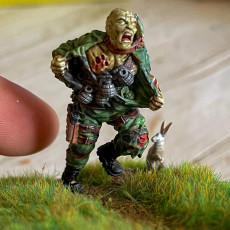 Picture of print of Runner Soldier Zombie 2