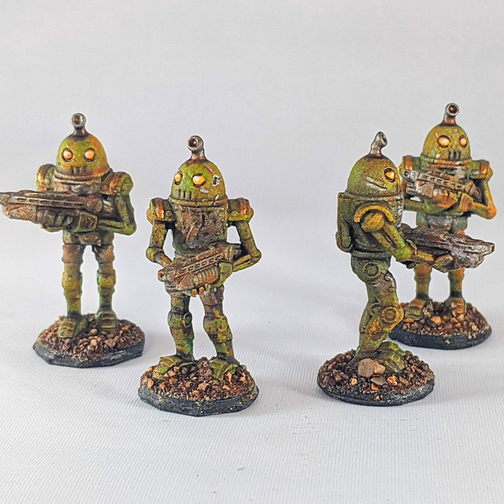 Protect-O bot Mk-01 Squad with "Thumper" Heavy machine gun image
