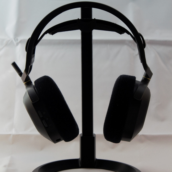 Epic Headphonestand image