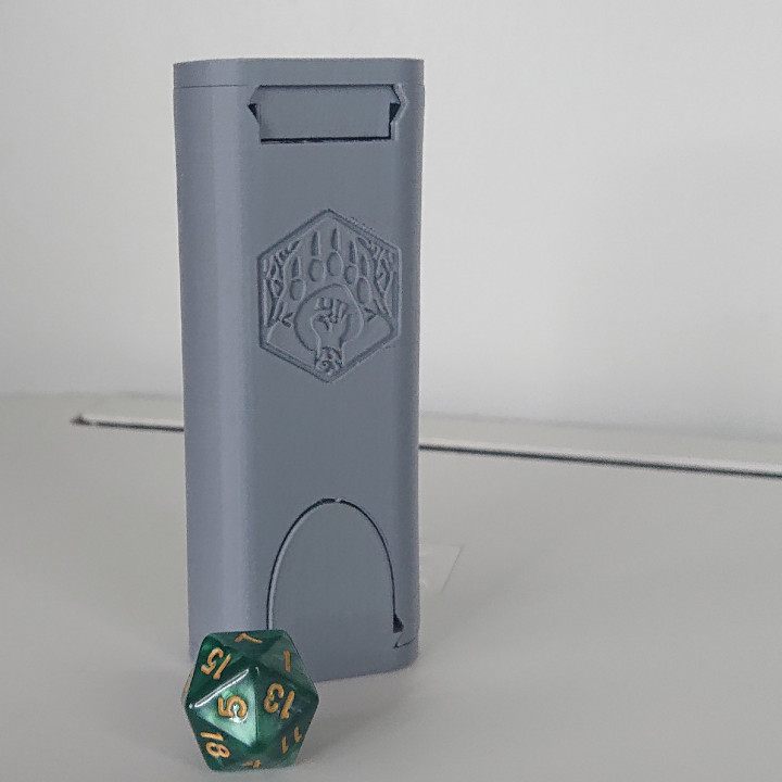 Compact Rounded Dice Tower / Box image