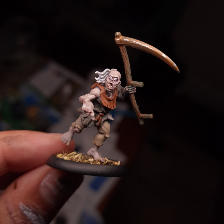 3D Printable Multi-Part Zombie Kit by Warp Miniatures