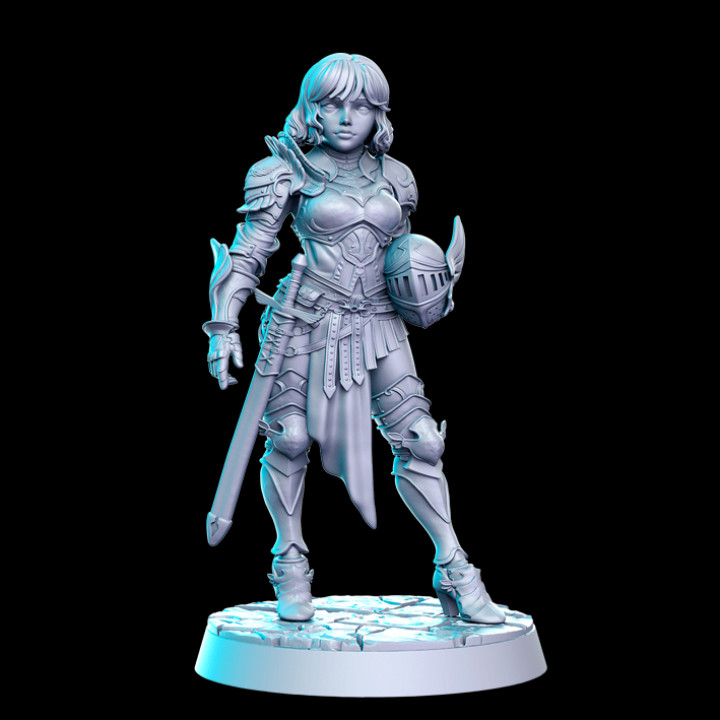 Svanielle, Captain of the Guard - 32mm - DnD