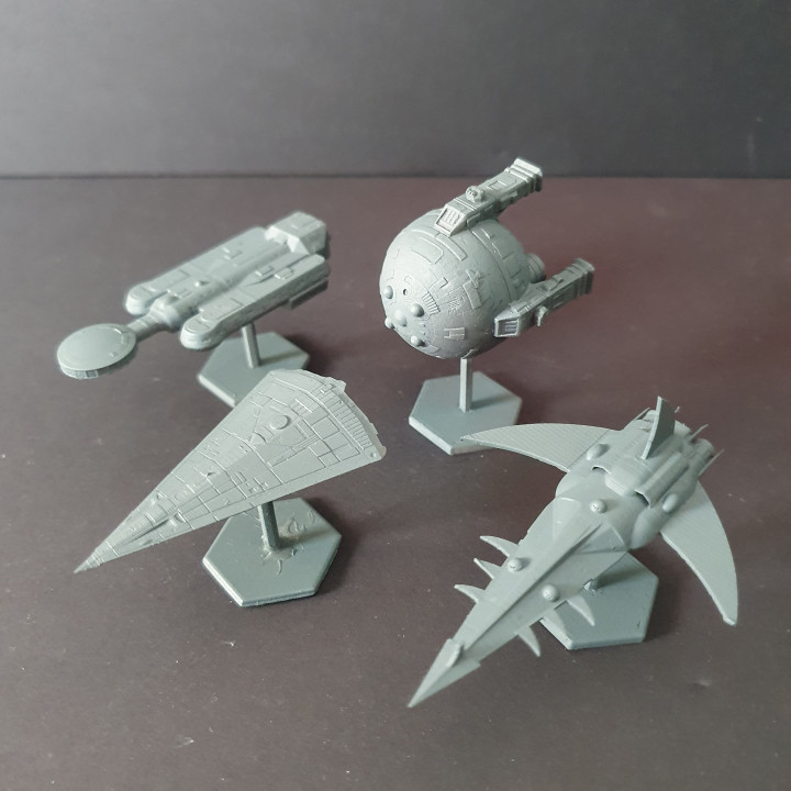 Type S Scout Courier Traveller Miniatures image