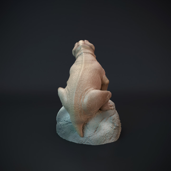 Lystrosaurus sitting