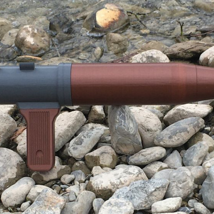 RPG-7 Life size