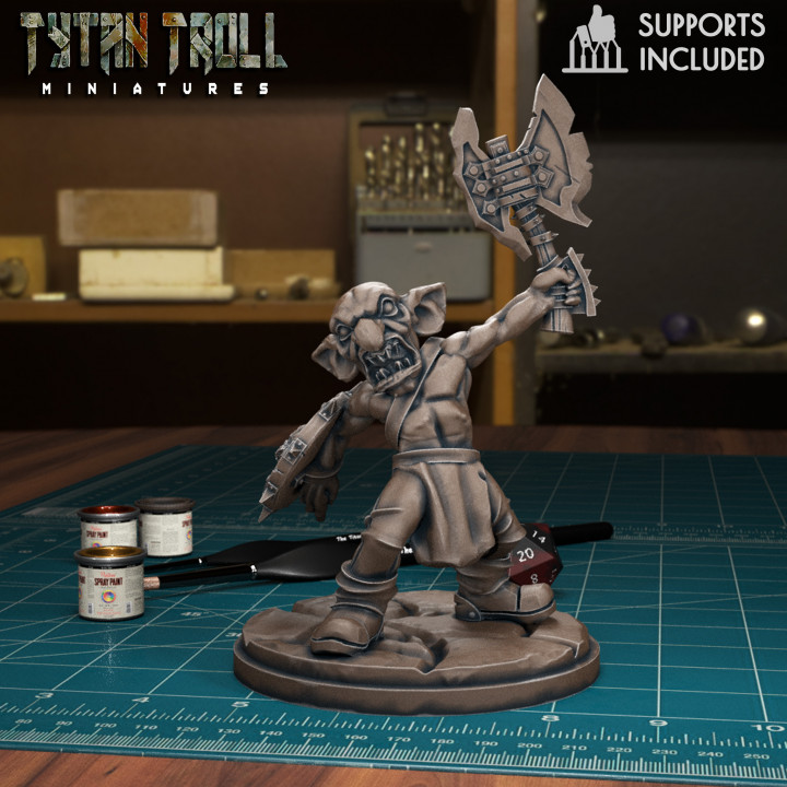 Goblin Attacking 01 [Pre-Supported]