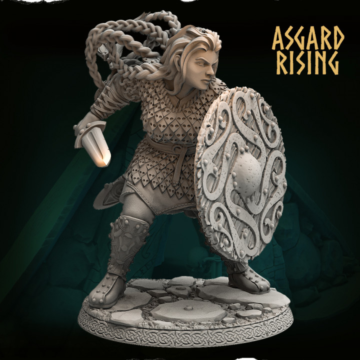 CHIEFTAINS - Aidda the Brave 54mm /Pre-supported/ image