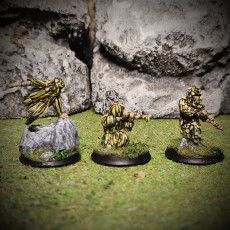 Picture of print of Snipers in ghillie suit - 28mm