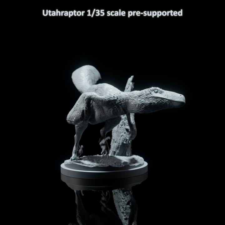 Utahraptor running 1-35 scale pre-supported dinosaur image