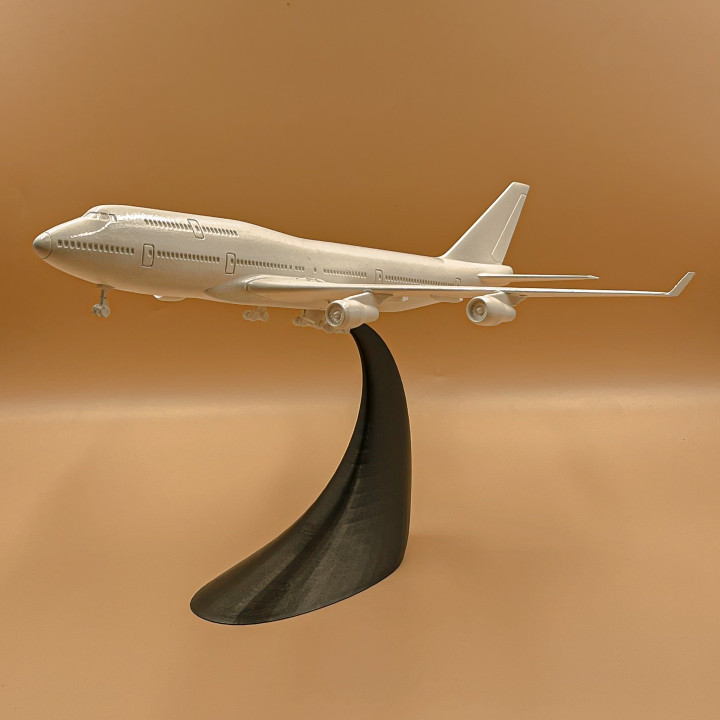 3D Printable Airplane Boeing 747 - 400 Scale 1/200 by sliceables
