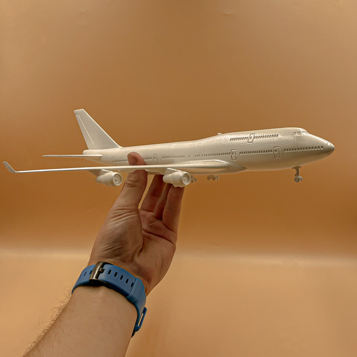 3D Printable Airplane Boeing 747 - 400 Scale 1/200 by sliceables