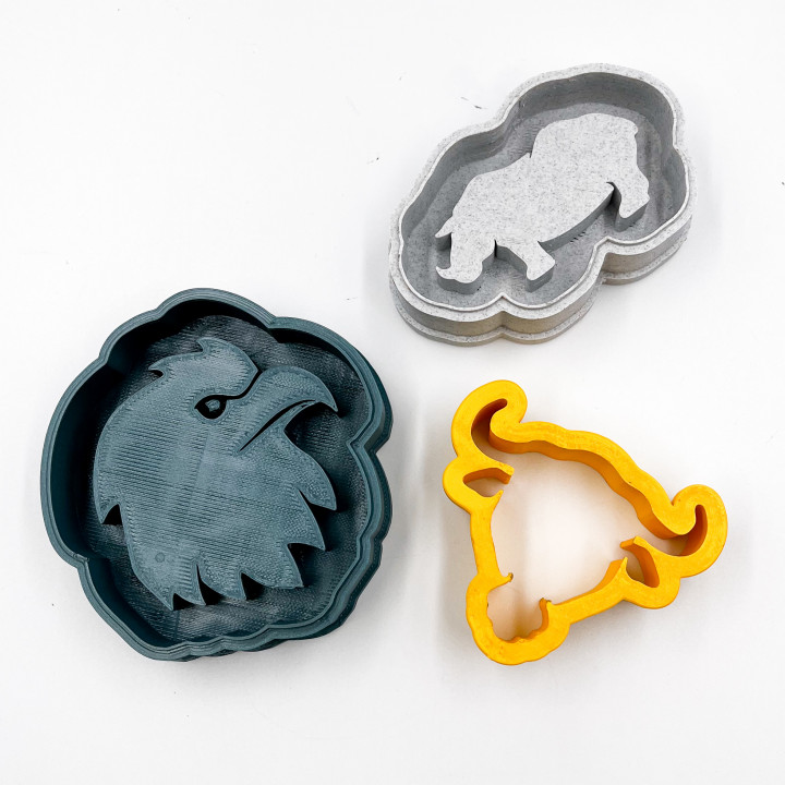 Bull cookie cutter image