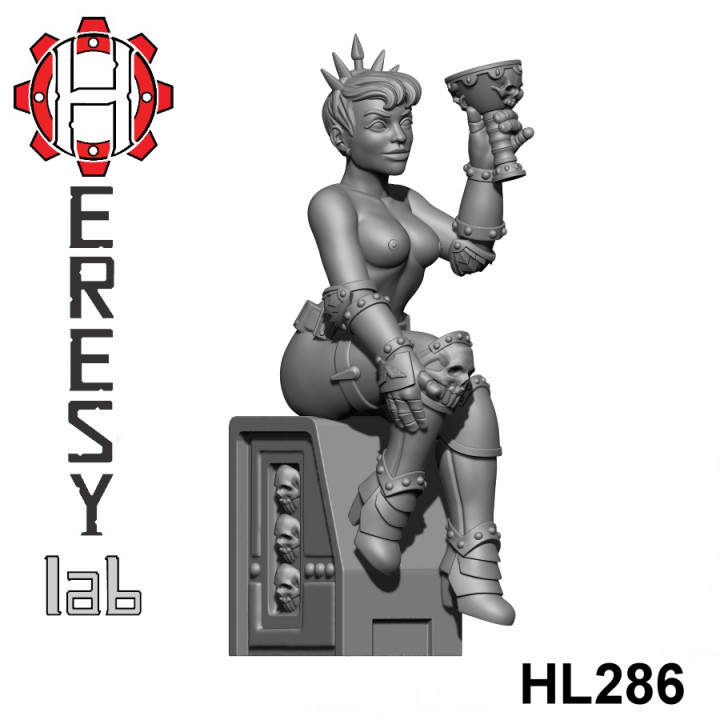 HL286 - Heresylab - SciFi Female PinUp Blood Maiden Topless