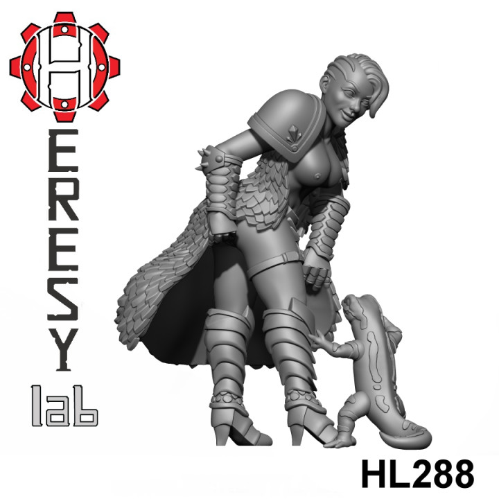 HL288 - Heresylab - SciFi Female PinUp Salamader Maiden Topless