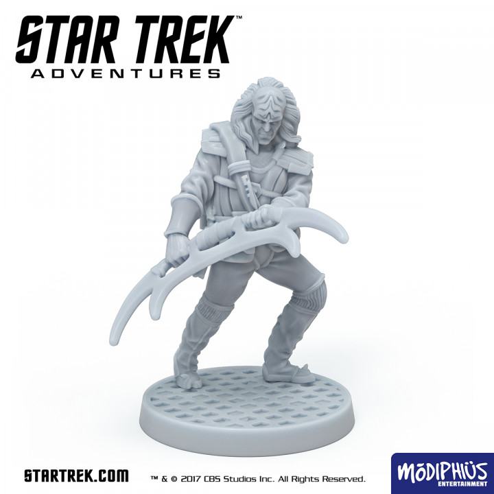 Star Trek Adventures - TNG Klingon Male Lieutenant 2 image
