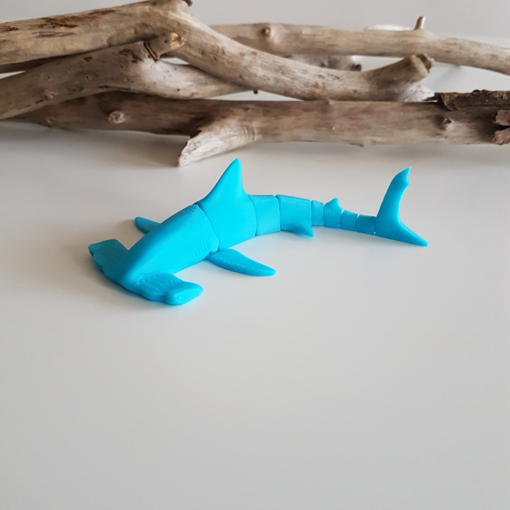 3D Printable Hammerhead Shark Flexi by Boby Green Creations