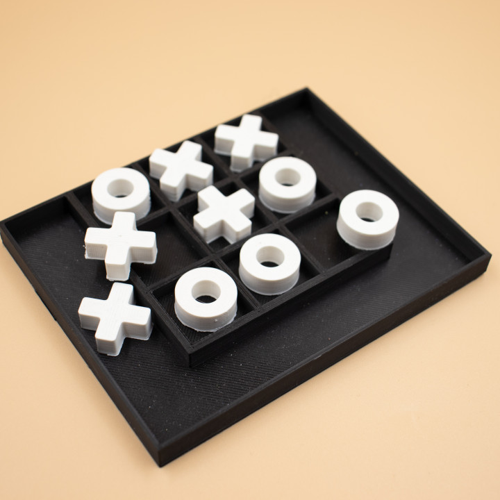 Tic-tac-toe Xs and Os noughts and crosses image