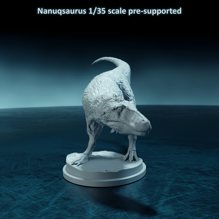 Nanuqsaurus sniffing 1-35 scale pre-supported dinosaur image