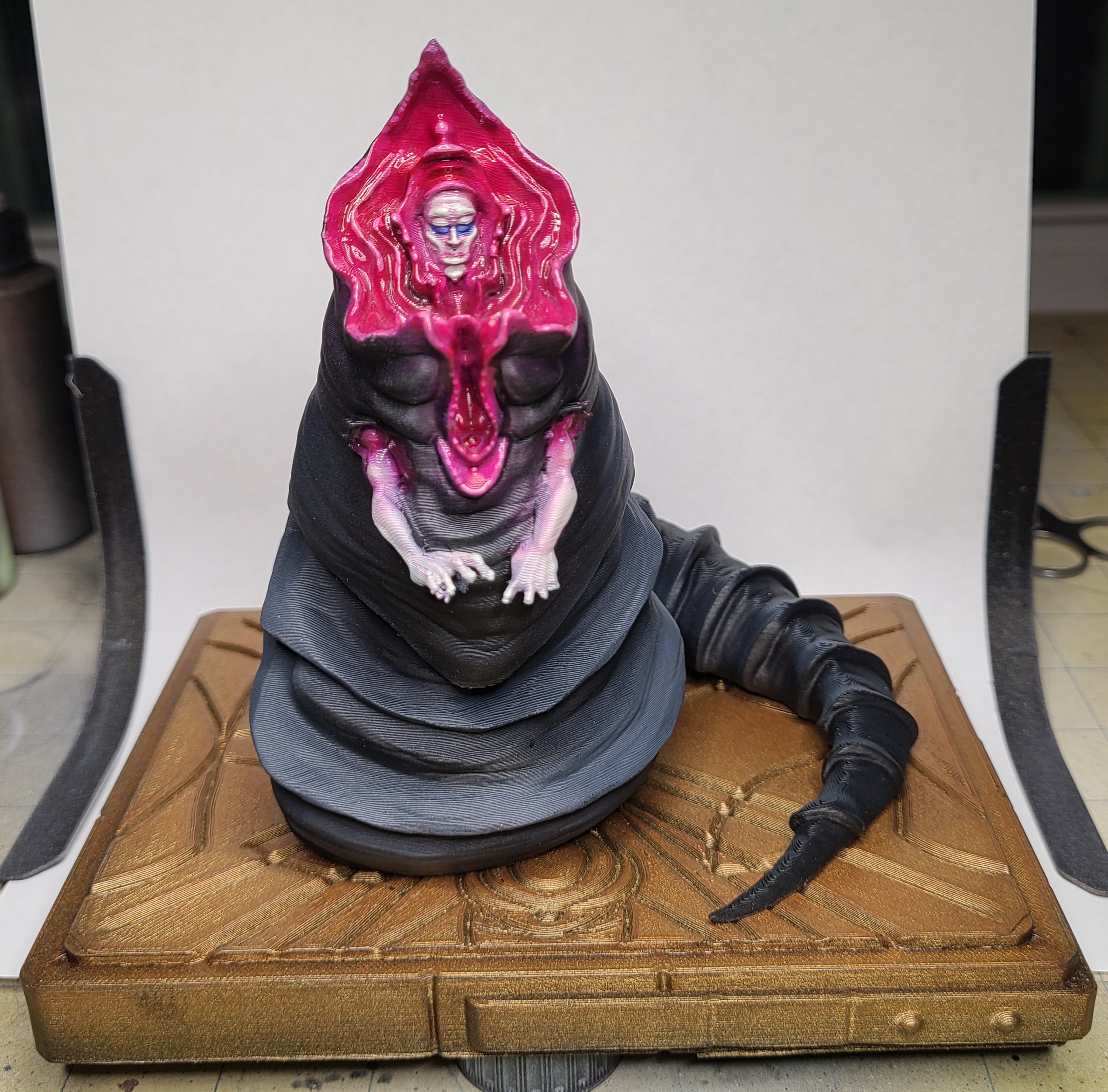 3D Printable God Emperor of Dune by Warp Miniatures