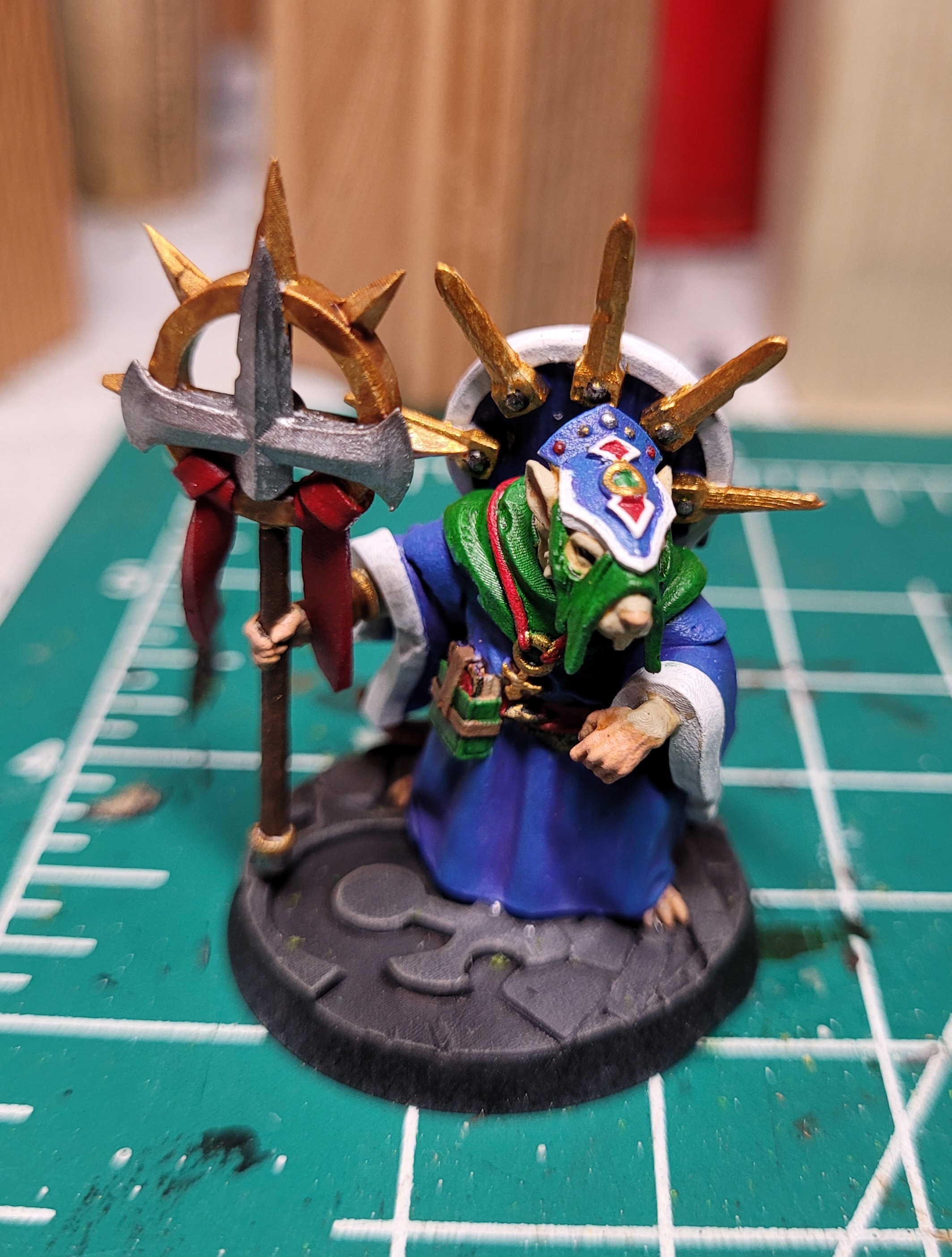 3D Printable Ratmen Priest By One Page Rules