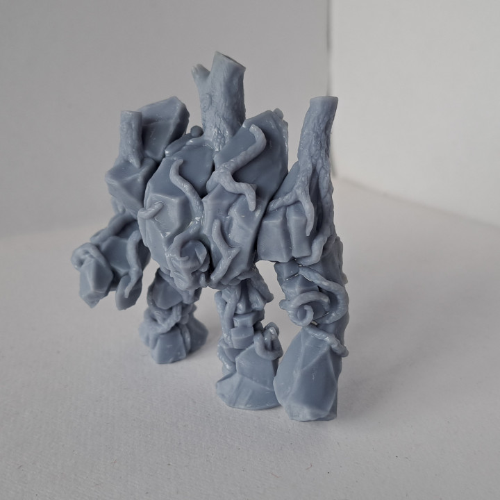 Greater Earth Elemental Miniature (32mm) image