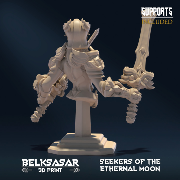 Bust Seekers of the Ethernal Moon Variant 2 image