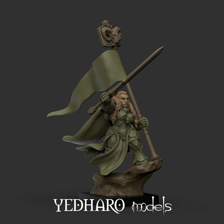 Dwarf female standard bearer