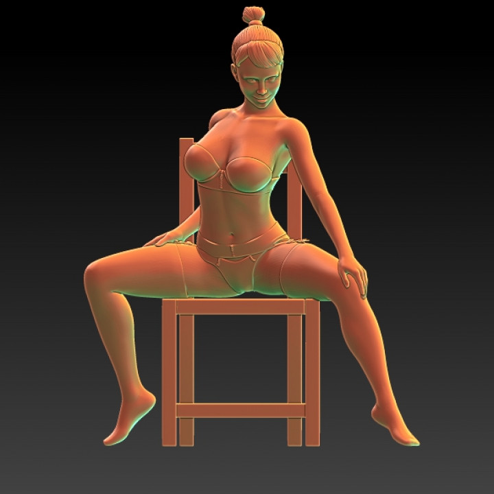 Girls in lingerie - chair dance -EROTIC MINIATURE 75 MM SCALE