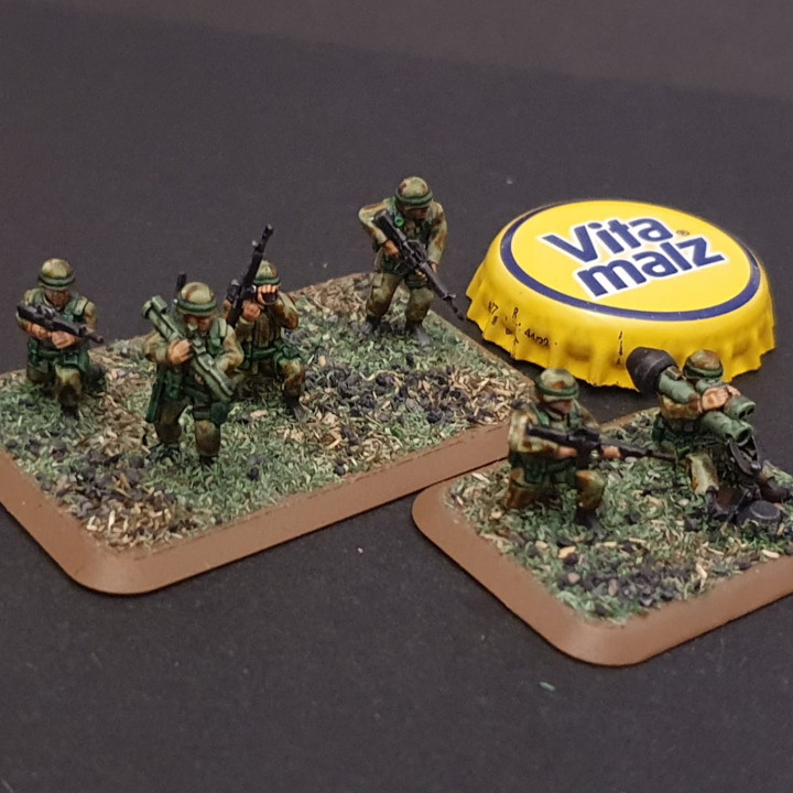 3D Printable 10/15mm US Infantry Company (1980s) with M16s, M249 SAW