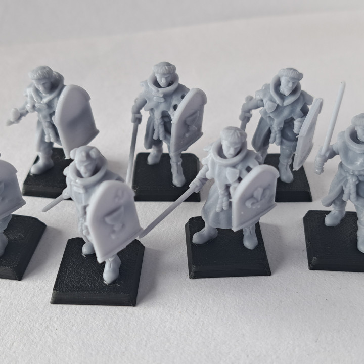 Medieval Warrior Priest Miniatures (32mm, modular)