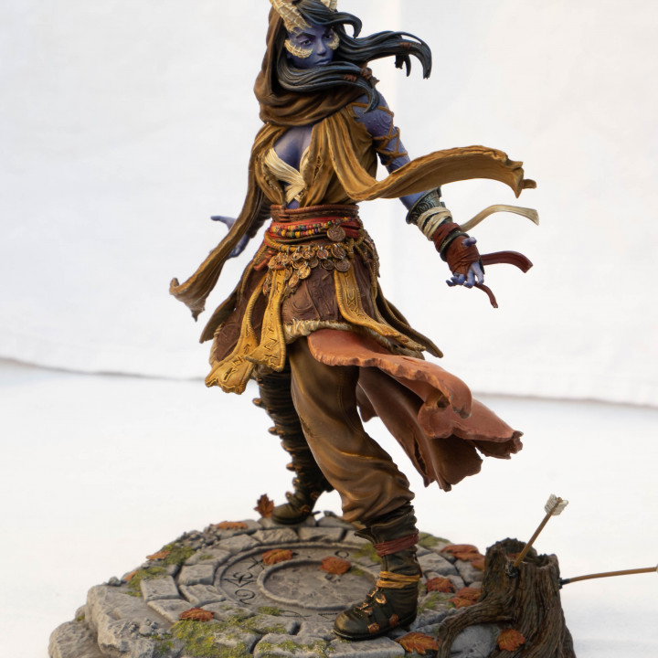 720X720-2023-05-23-rowena-8-