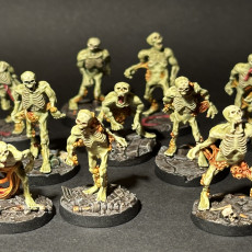 Picture of print of 10 Zombghouls