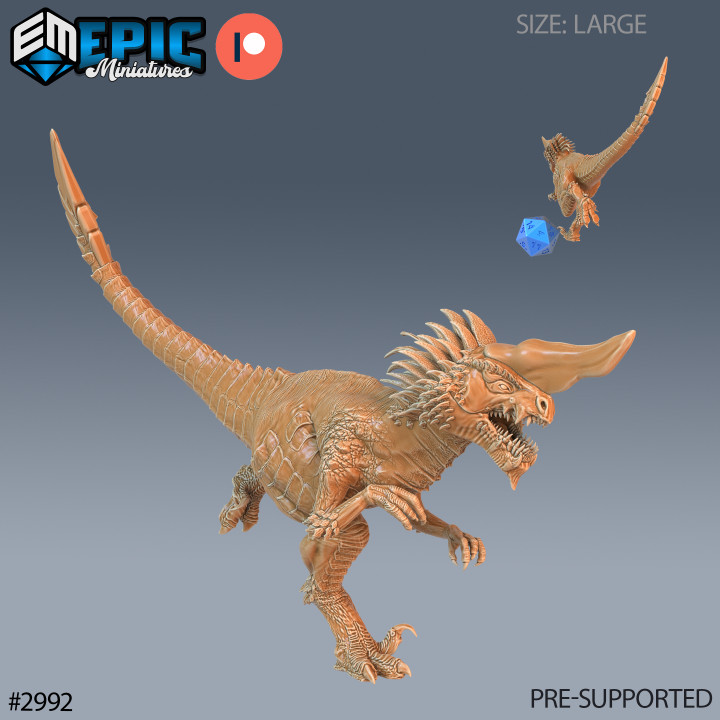 Long Horn Raptor Attacking / Hunting Dinosaur / Dino World / Ancient Predator / Jurassic Encounter