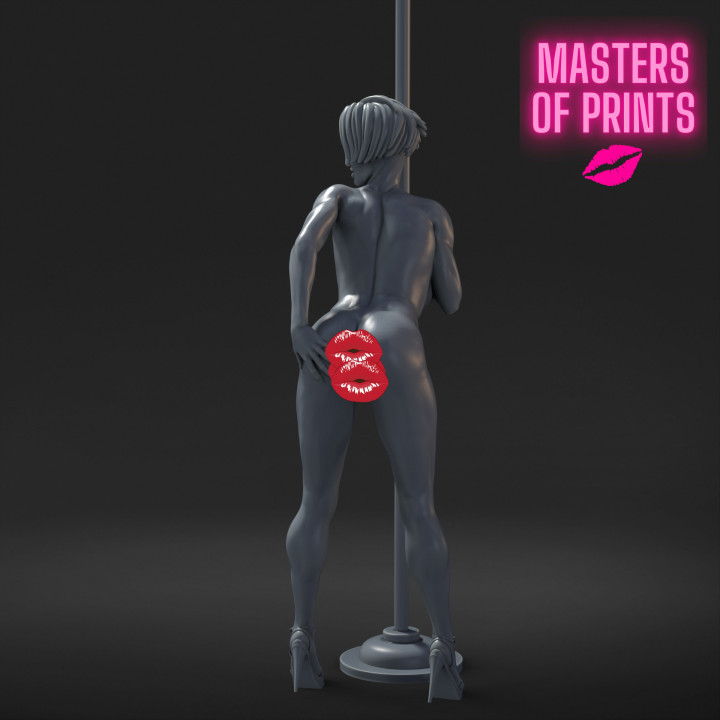 STRIPER - NSFW - EROTIC MINIATURE 75 MM SCALE